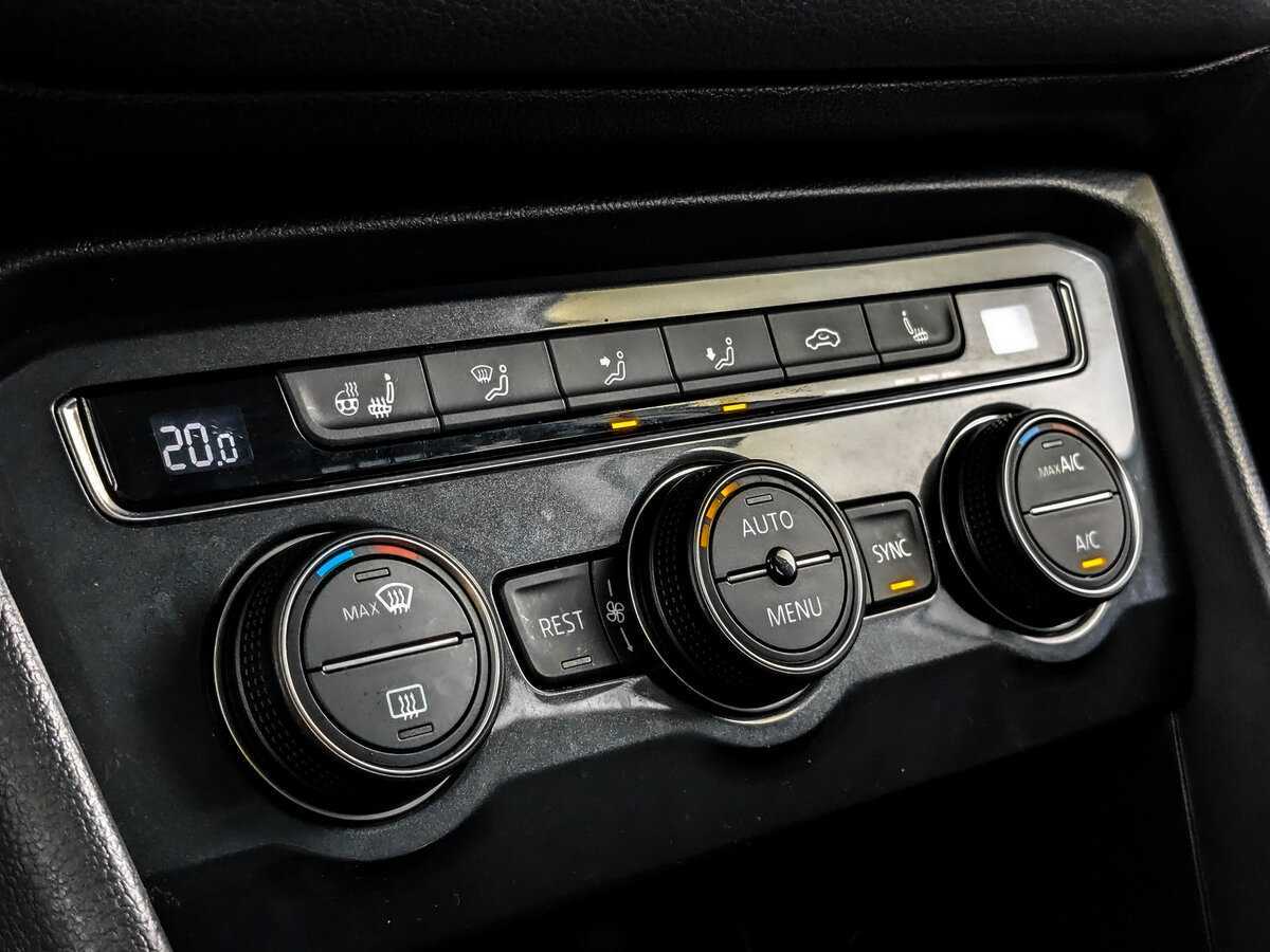 Купить Volkswagen Tiguan, 2017, 149 199 км.. Фото: #21