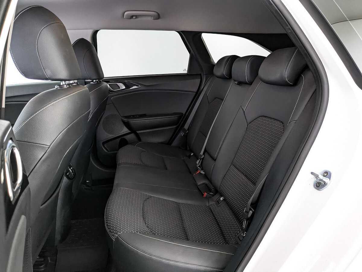 Купить Kia Ceed, 2019, 39 153 км.. Фото: #12