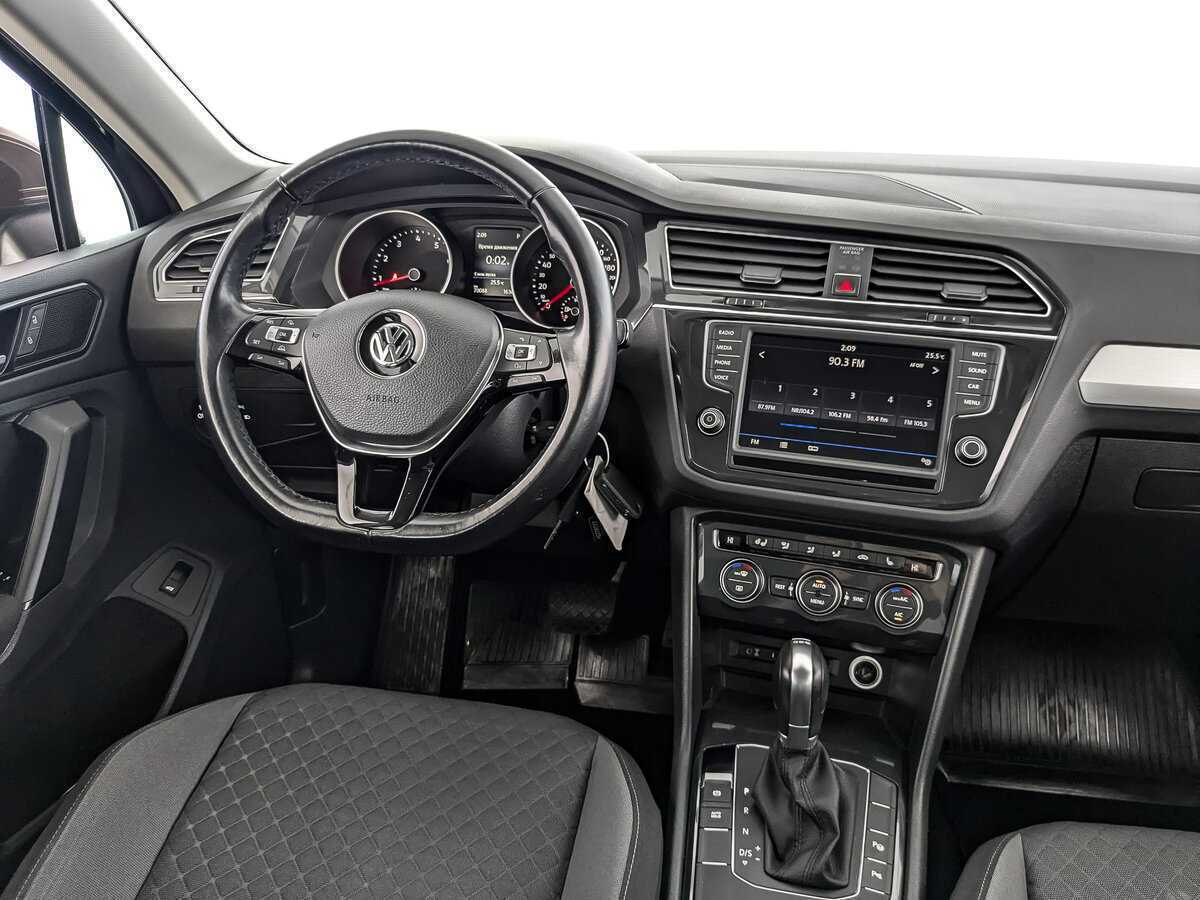 Купить Volkswagen Tiguan, 2017, 70 084 км.. Фото: #16
