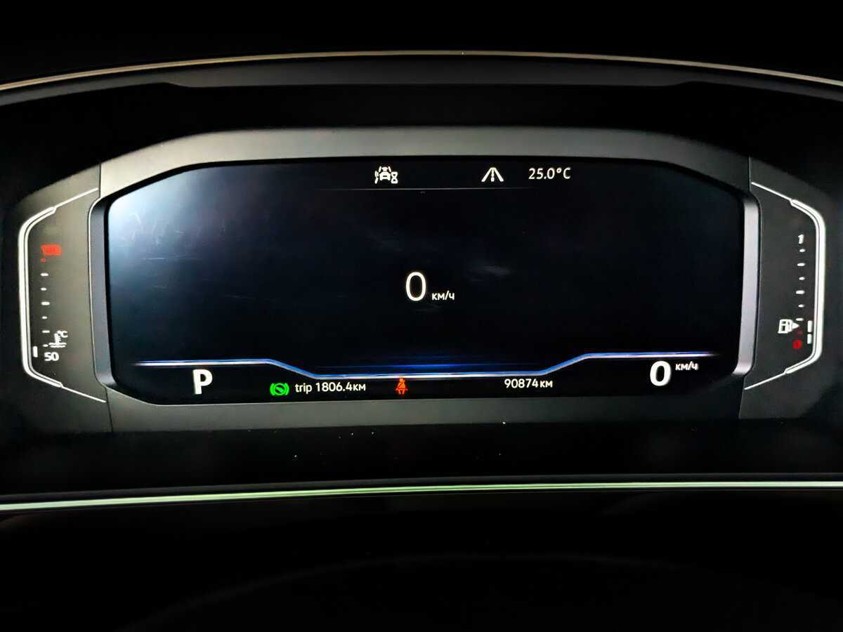 Купить Volkswagen Tiguan, 2020, 90 833 км.. Фото: #10