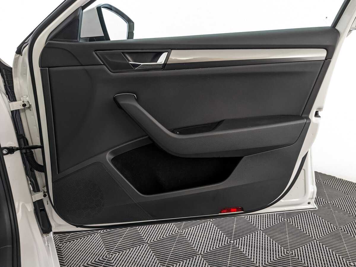 Купить Skoda Superb, 2021, 49 099 км.. Фото: #20