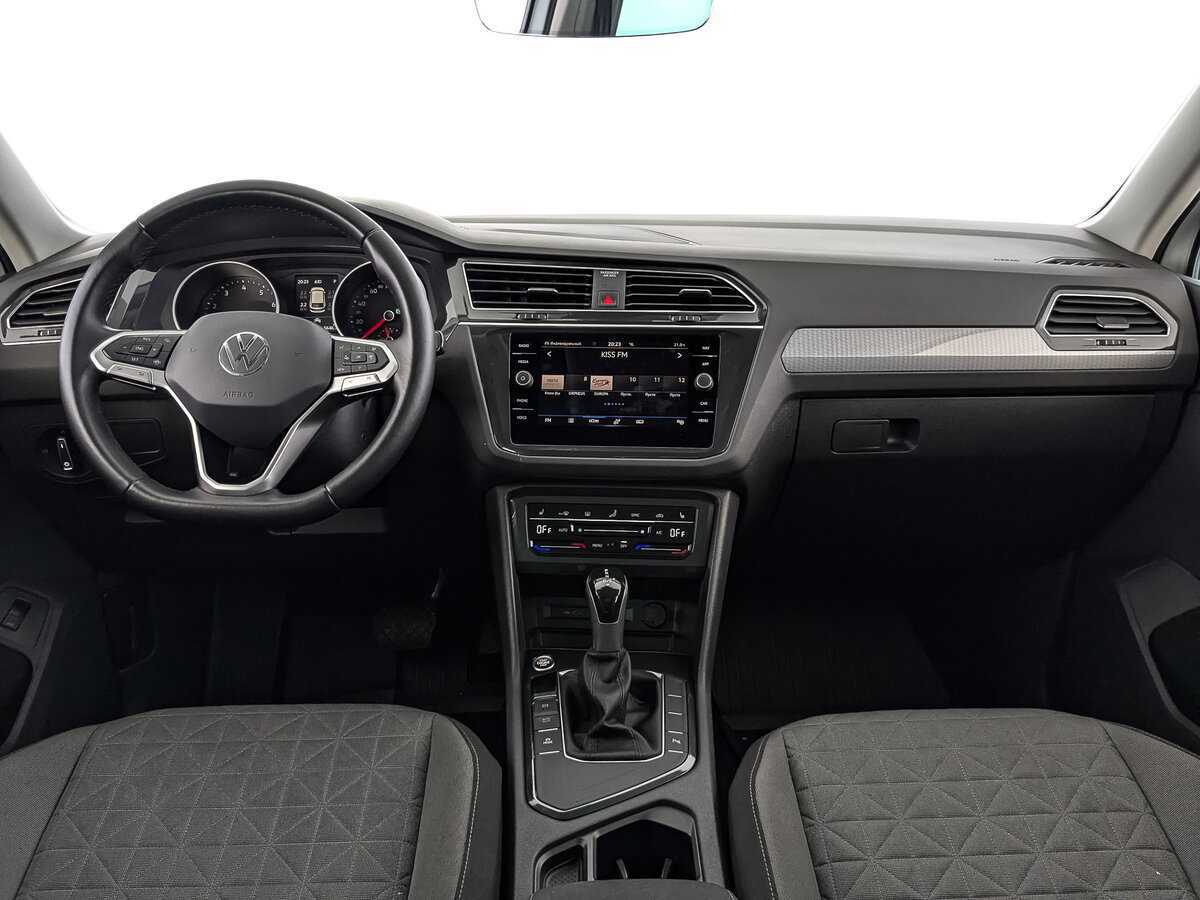 Купить Volkswagen Tiguan, 2021, 48 833 км.. Фото: #9