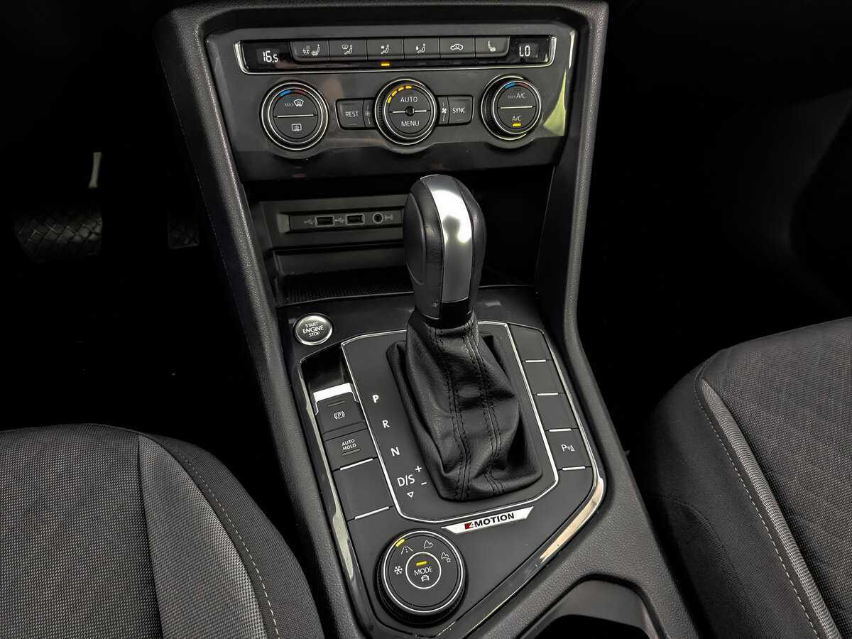 Купить Volkswagen Tiguan, 2020, 42 744 км.. Фото: #21