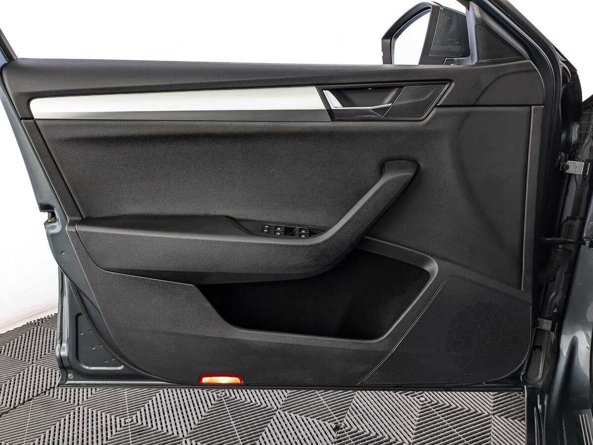 Купить Skoda Superb, 2018, 150 973 км.. Фото: #14