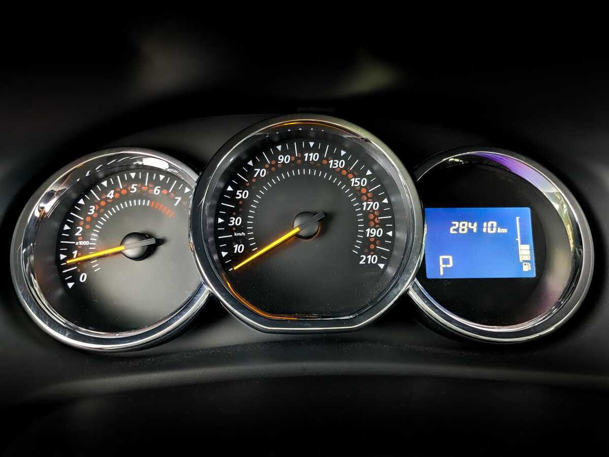 Купить Рено Сандеро, 2016, 28 407 км.. Фото: #10