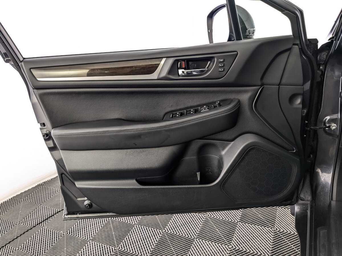 Купить Subaru Outback, 2017, 108 648 км.. Фото: #13