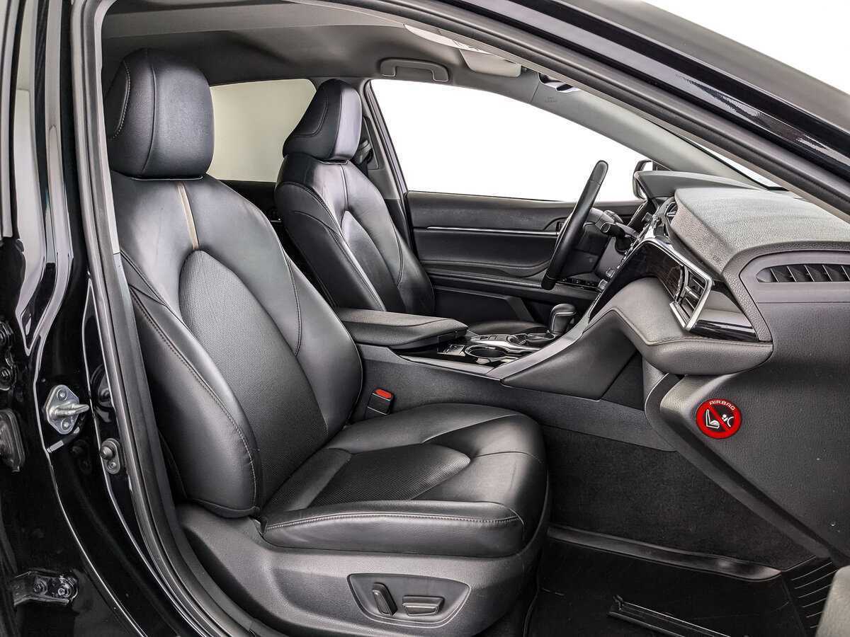 Купить Toyota Camry, 2019, 199 456 км.. Фото: #19