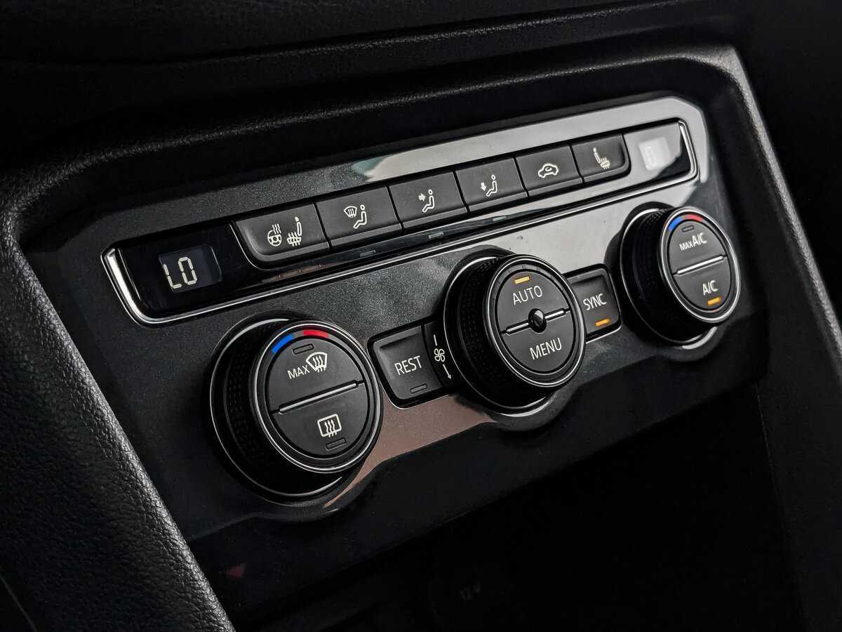 Купить Volkswagen Tiguan, 2019, 70 206 км.. Фото: #16