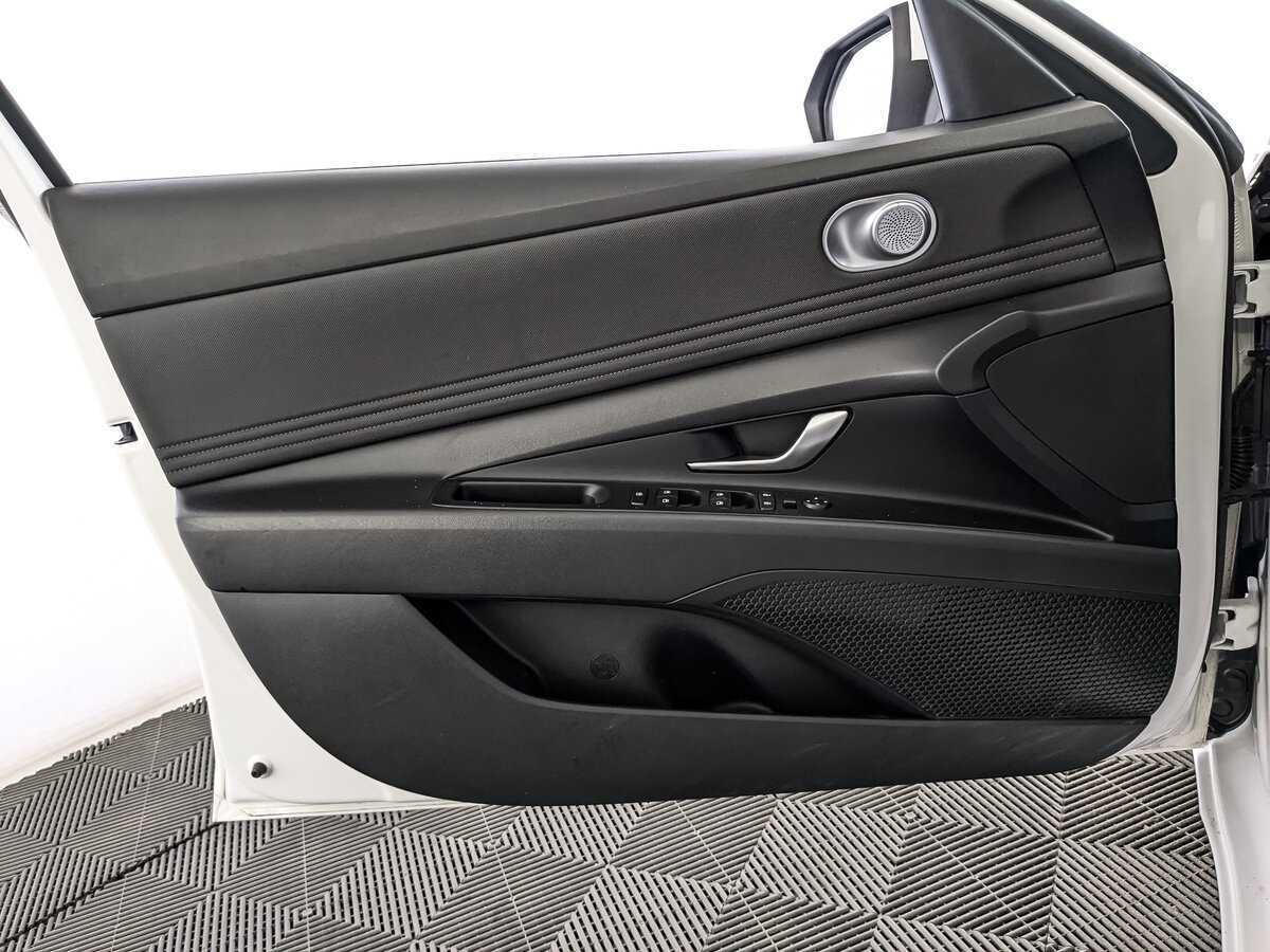 Купить Hyundai Elantra, 2021, 41 281 км.. Фото: #14