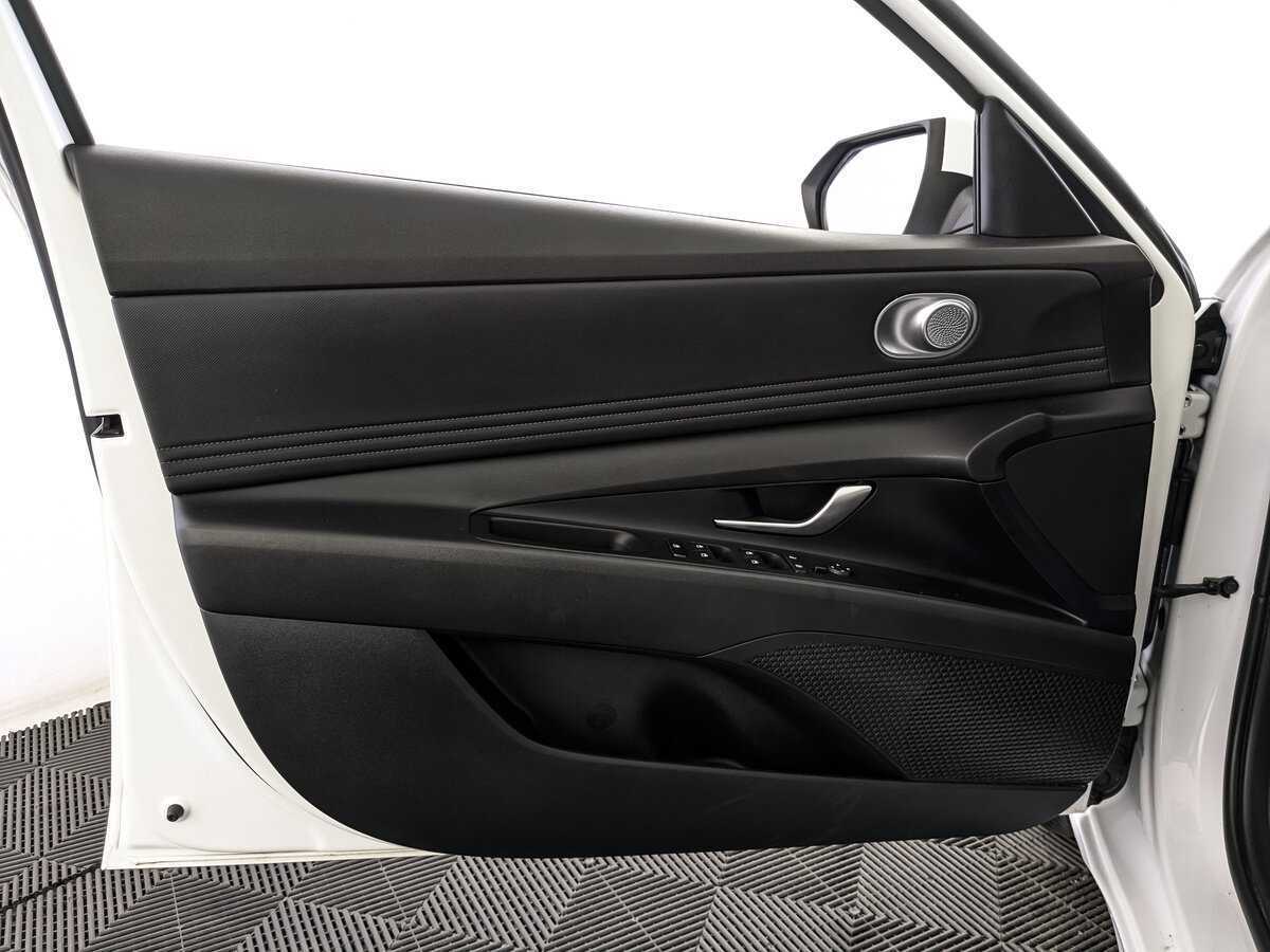 Купить Hyundai Elantra, 2022, 39 268 км.. Фото: #14