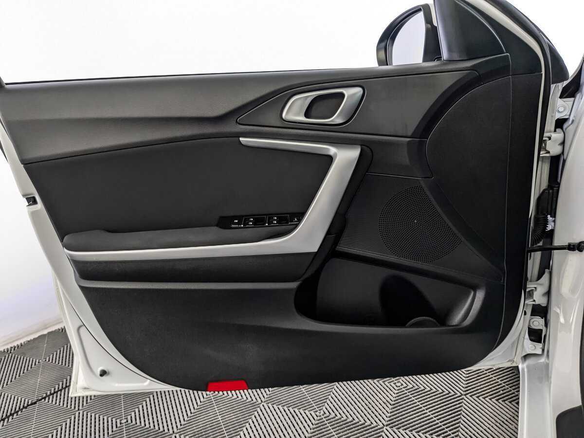 Купить Kia Ceed, 2022, 39 000 км.. Фото: #14