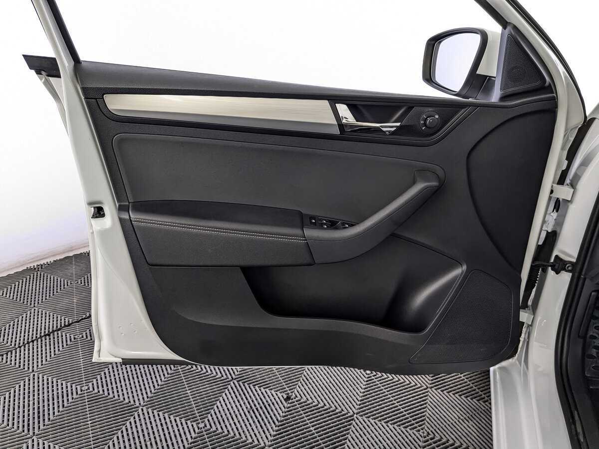 Купить Шкода Рапид, 2019, 33 818 км.. Фото: #14