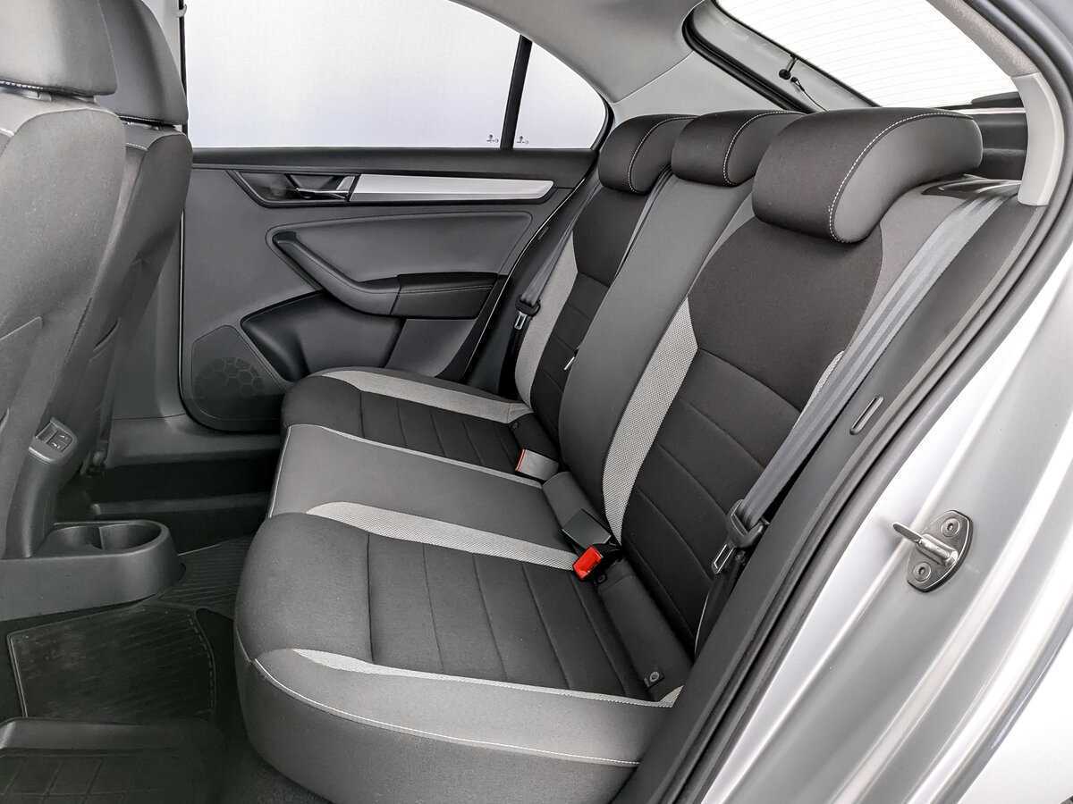 Купить Шкода Рапид, 2018, 122 115 км.. Фото: #9