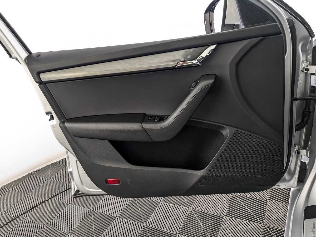 Купить Шкода Октавия, 2020, 49 197 км.. Фото: #14