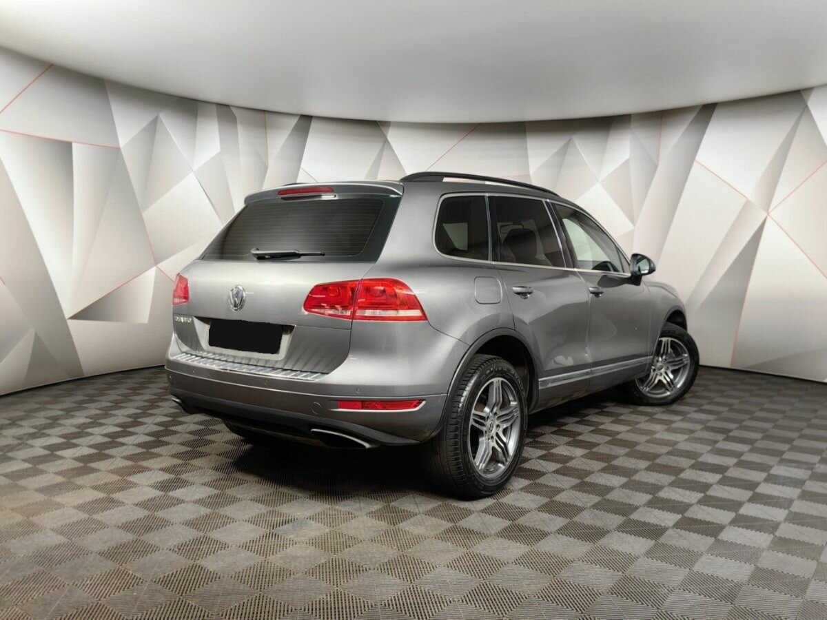 Купить Volkswagen Touareg, 2012, 186 000 км.. Фото: #1