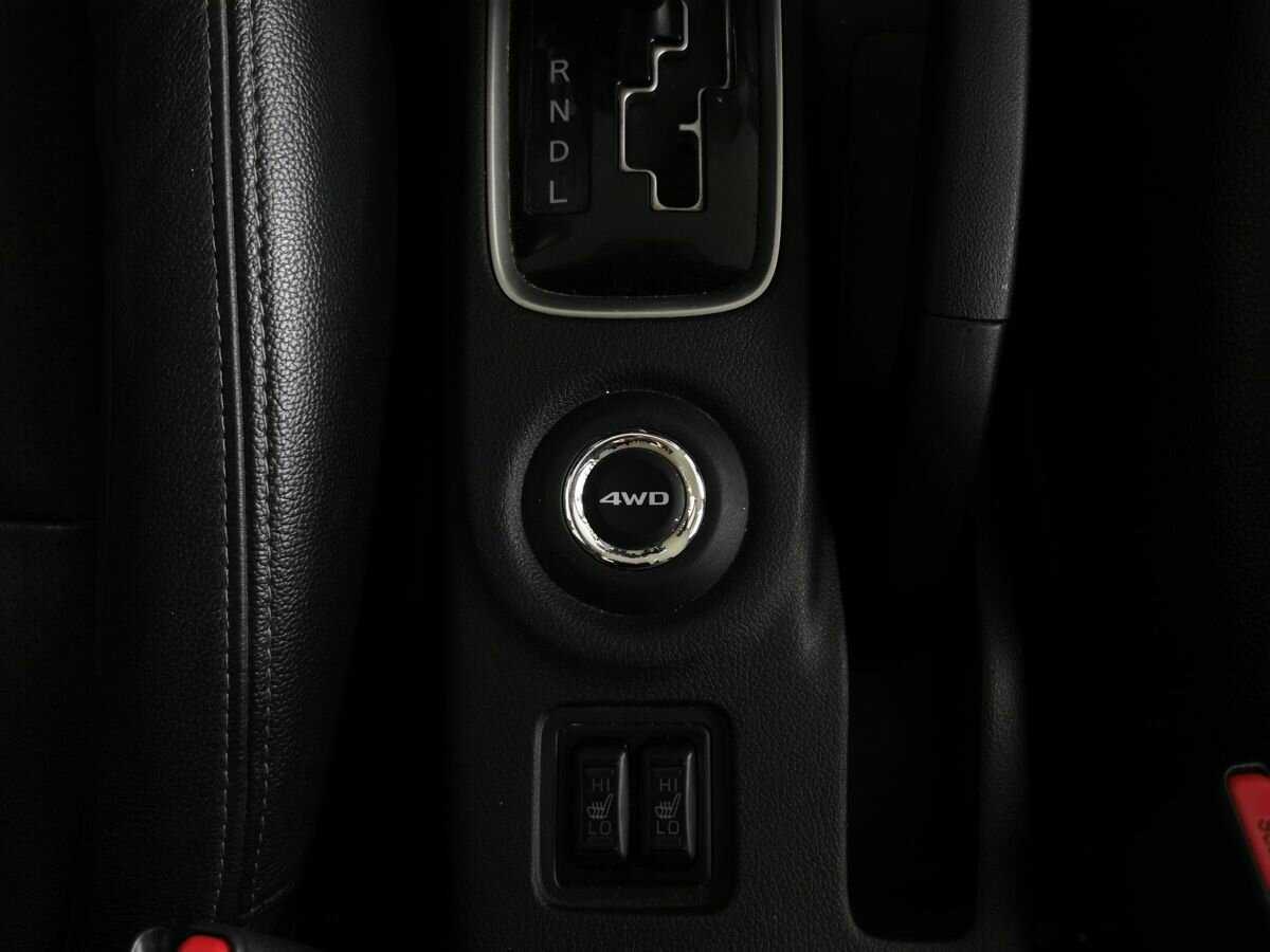 Купить Митсубиши Оутлэндер, 2014, 303 779 км.. Фото: #15