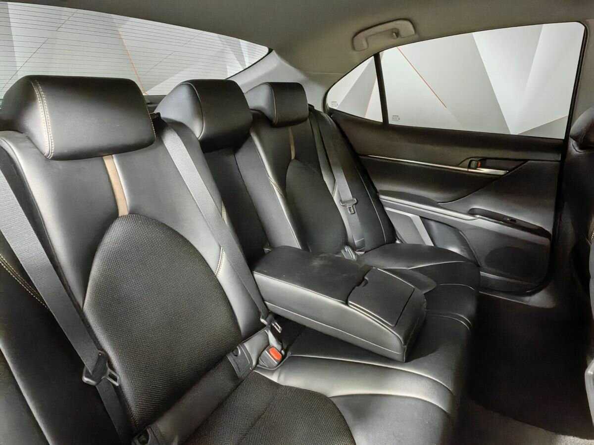 Купить Toyota Camry, 2019, 82 197 км.. Фото: #12