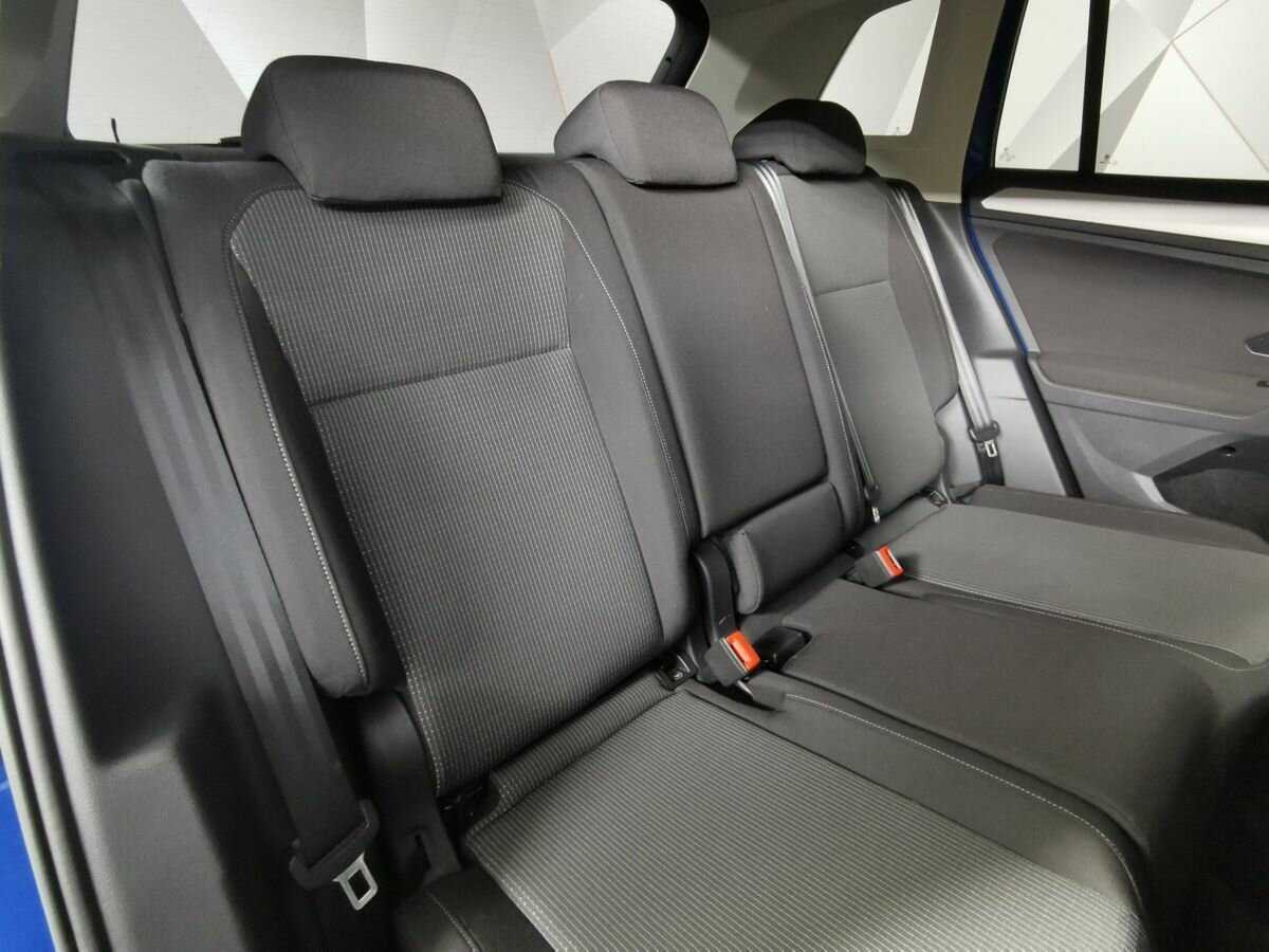 Купить Volkswagen Tiguan, 2021, 69 370 км.. Фото: #12