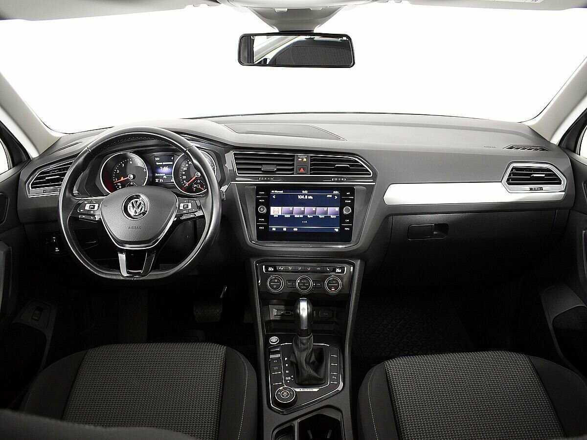 Купить Volkswagen Tiguan, 2020, 68 040 км.. Фото: #9