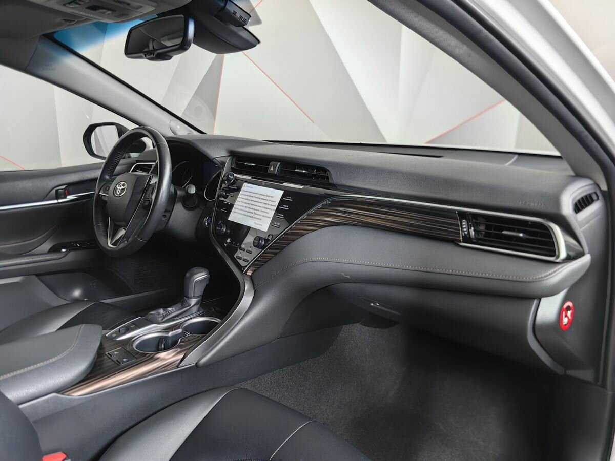Купить Toyota Camry, 2020, 94 276 км.. Фото: #8