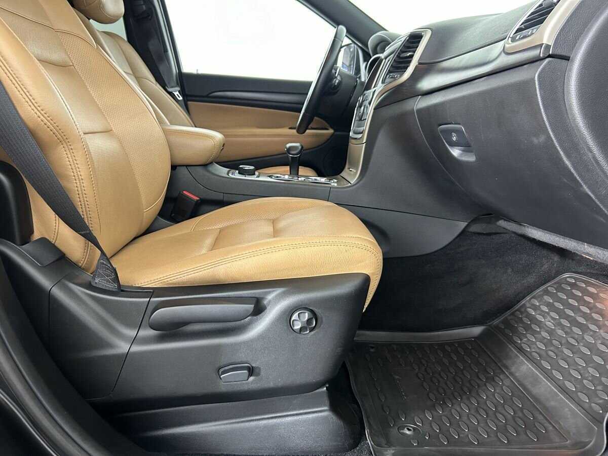 Купить Jeep Grand Cherokee, 2013, 117 618 км.. Фото: #13