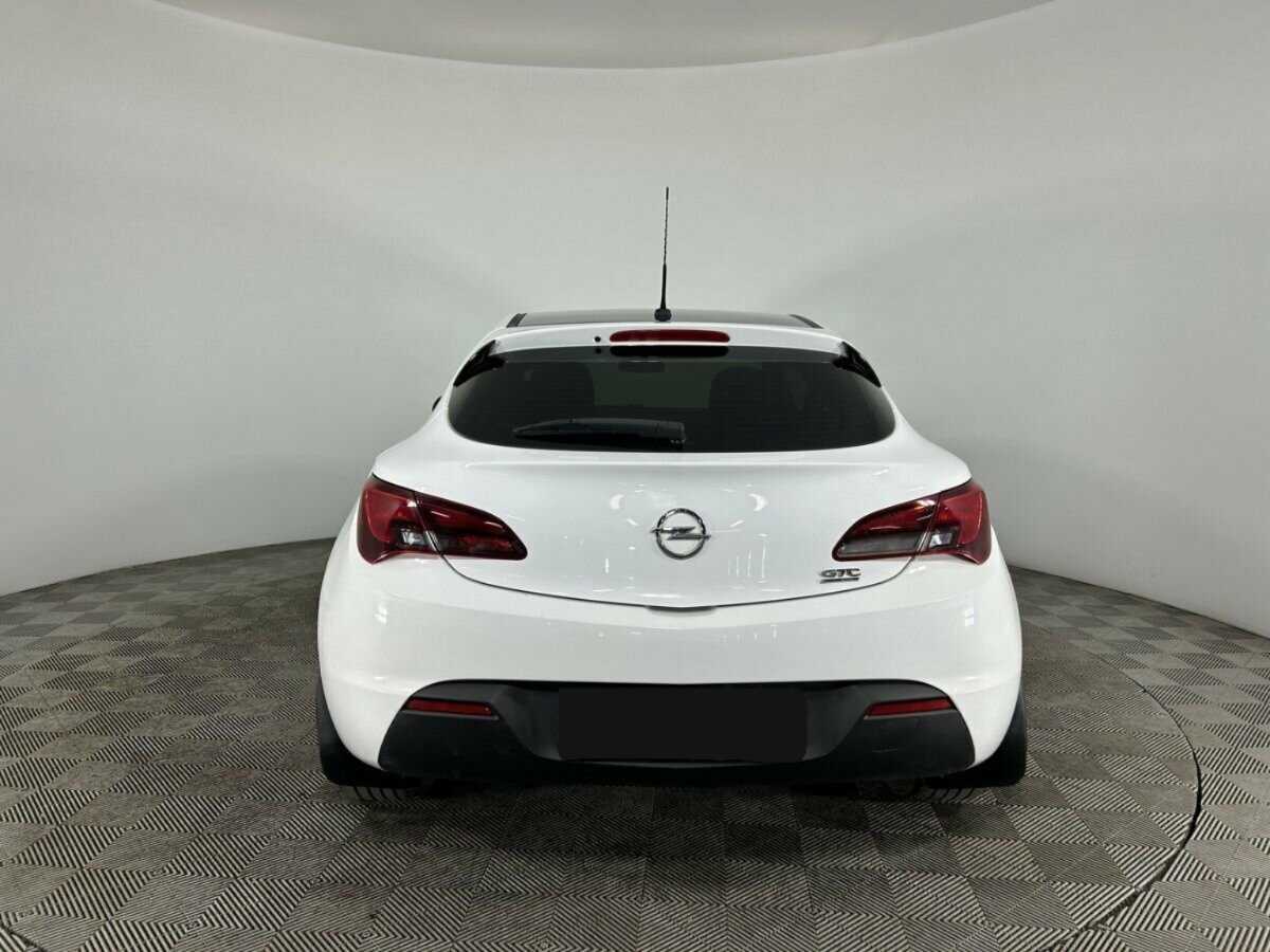 Купить Опель Астра, 2014, 139 000 км.. Фото: #2