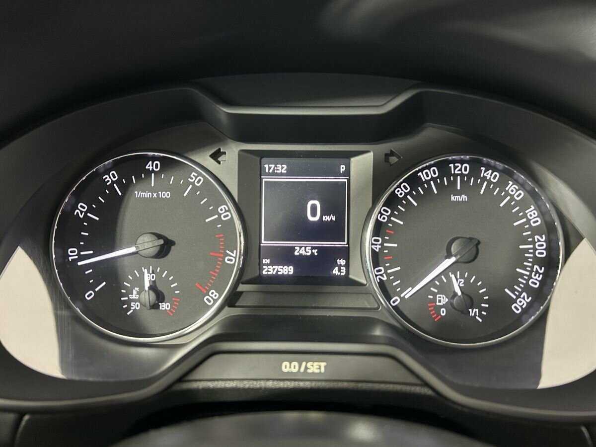 Купить Шкода Октавия, 2014, 237 589 км.. Фото: #10