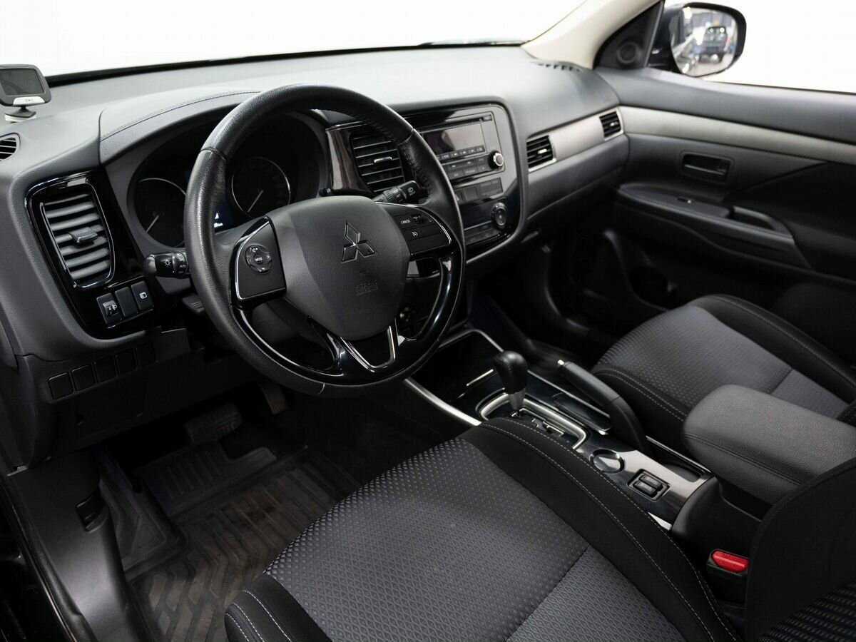Купить Mitsubishi Outlander, 2018, 75 000 км.. Фото: #6
