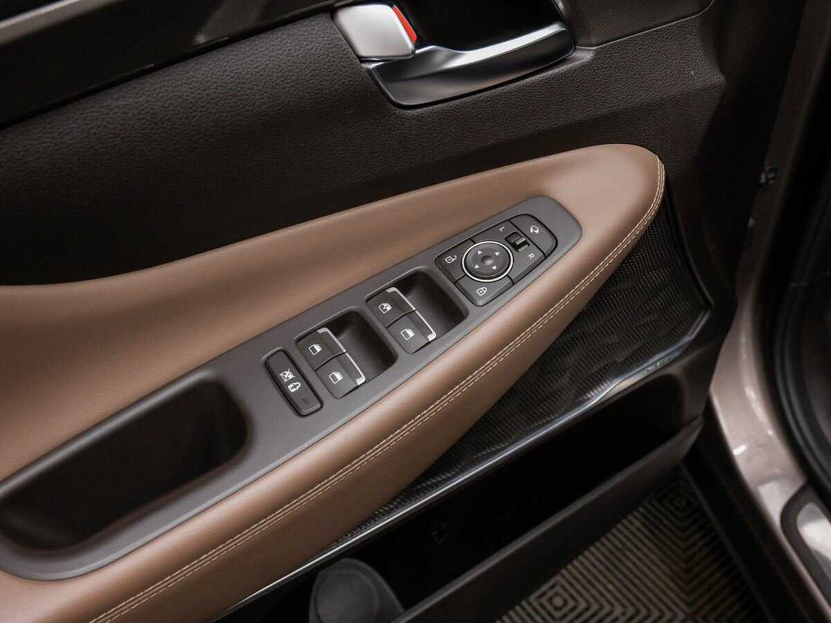 Купить Hyundai Santa Fe, 2018, 133 570 км.. Фото: #15