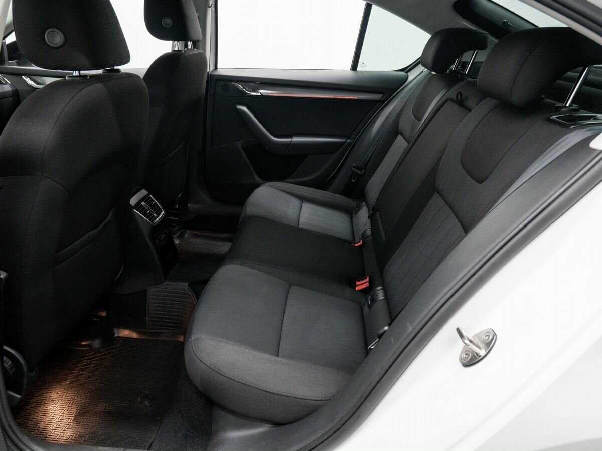 Купить Skoda Octavia, 2018, 88 918 км.. Фото: #9