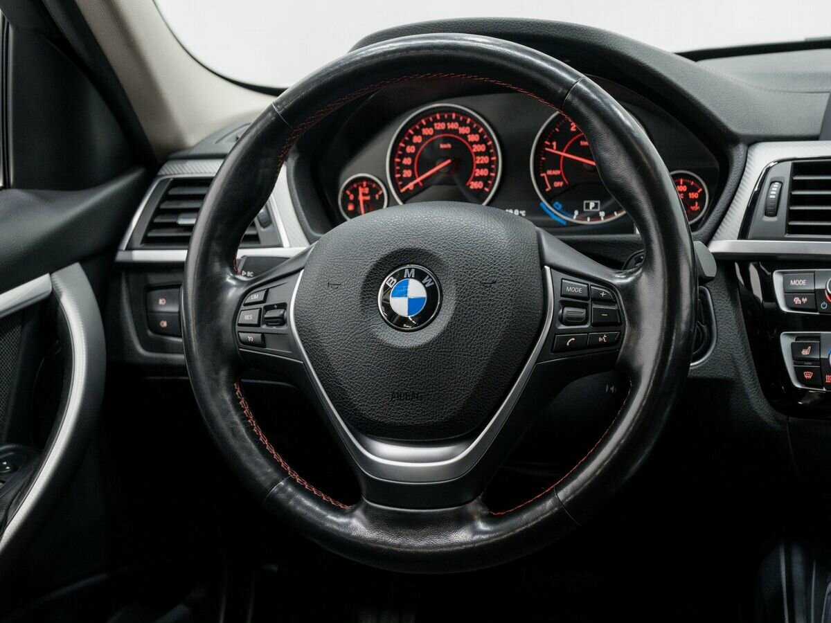 Купить BMW 3 серии, 2017, 132 105 км.. Фото: #10