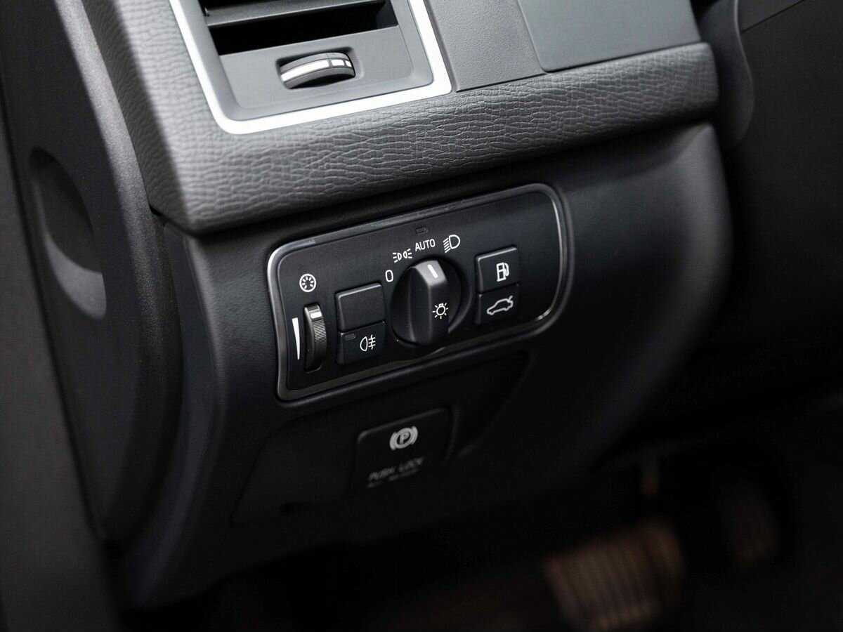 Купить Вольво ИксЦ60, 2014, 234 000 км.. Фото: #19