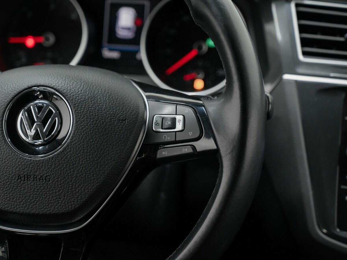 Купить Volkswagen Tiguan, 2018, 120 199 км.. Фото: #13