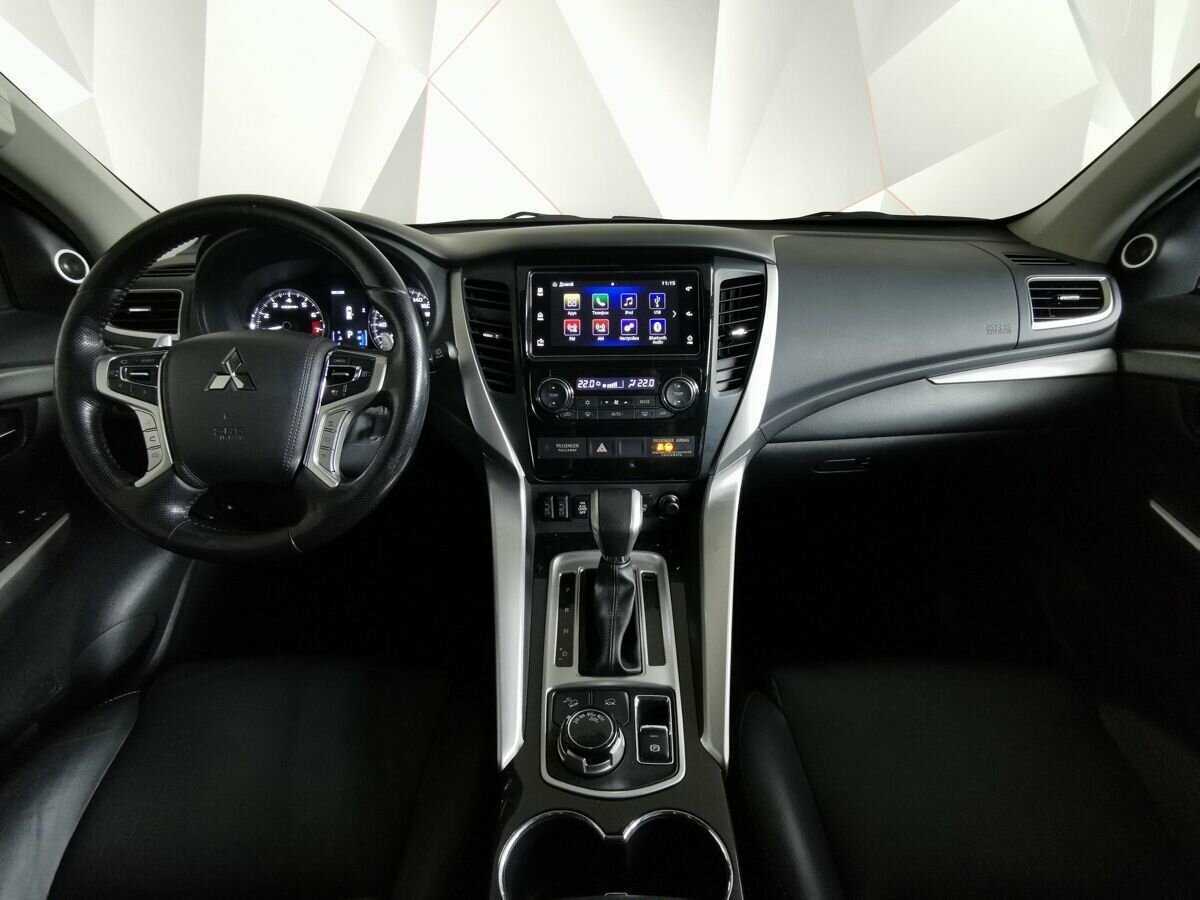Купить Mitsubishi Pajero Sport, 2017, 174 500 км.. Фото: #9
