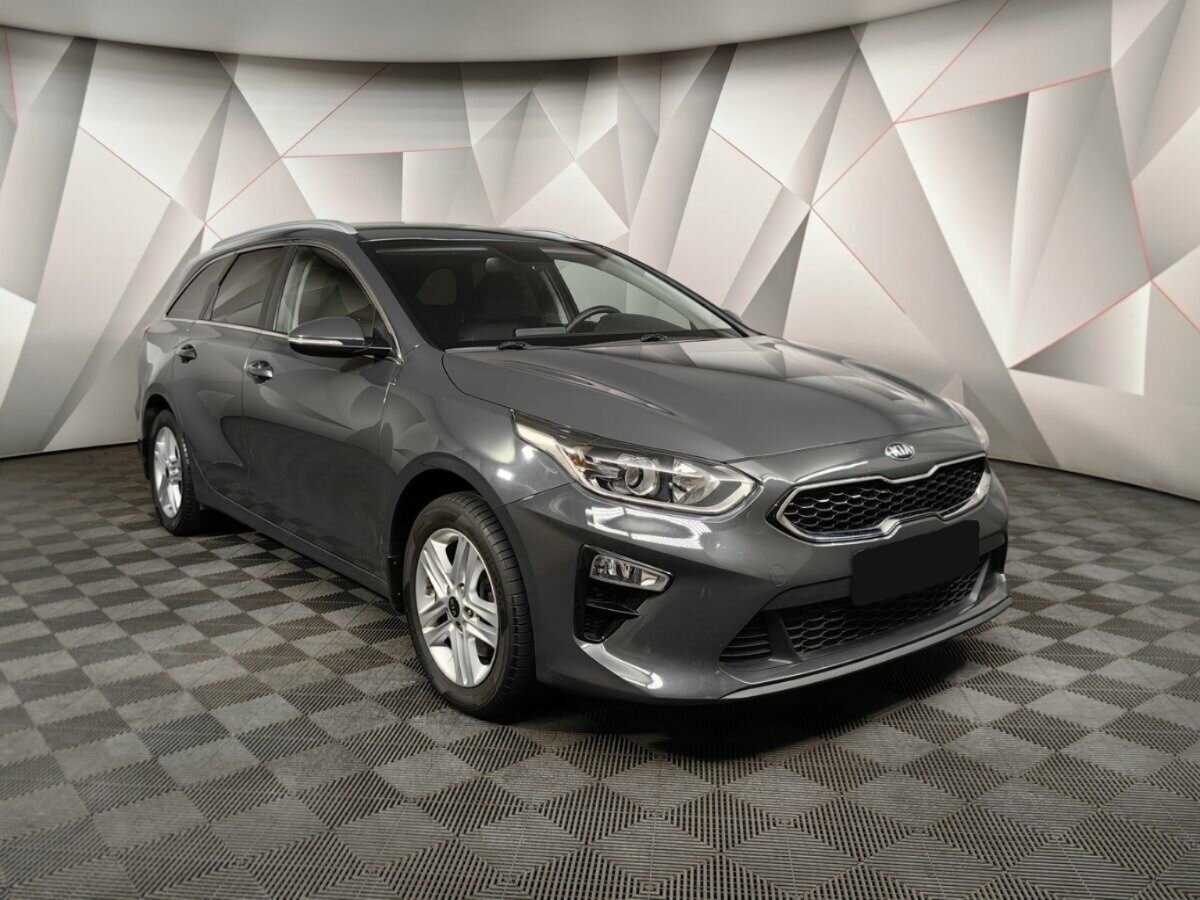 Купить Kia Ceed, 2019, 46 043 км.. Фото: #2
