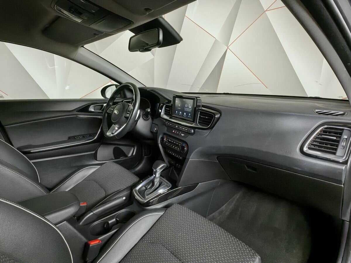 Купить Kia Ceed, 2019, 46 043 км.. Фото: #8