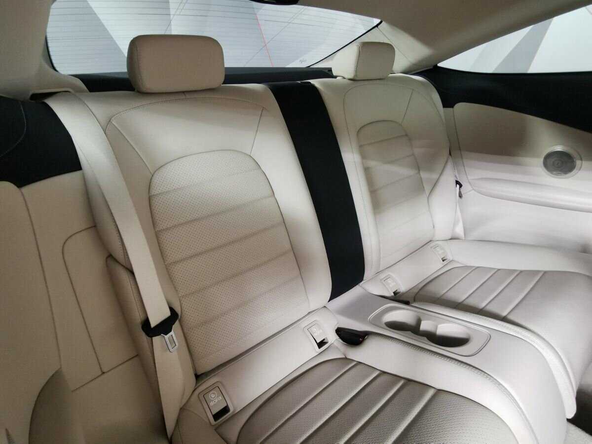 Купить Mercedes-Benz C-Класс, 2015, 108 112 км.. Фото: #12