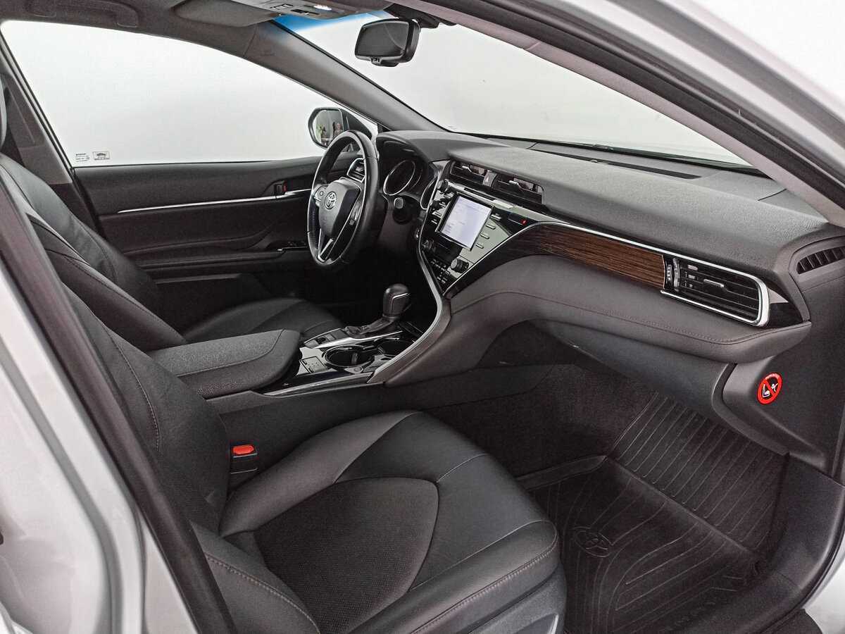 Купить Toyota Camry, 2019, 75 899 км.. Фото: #6