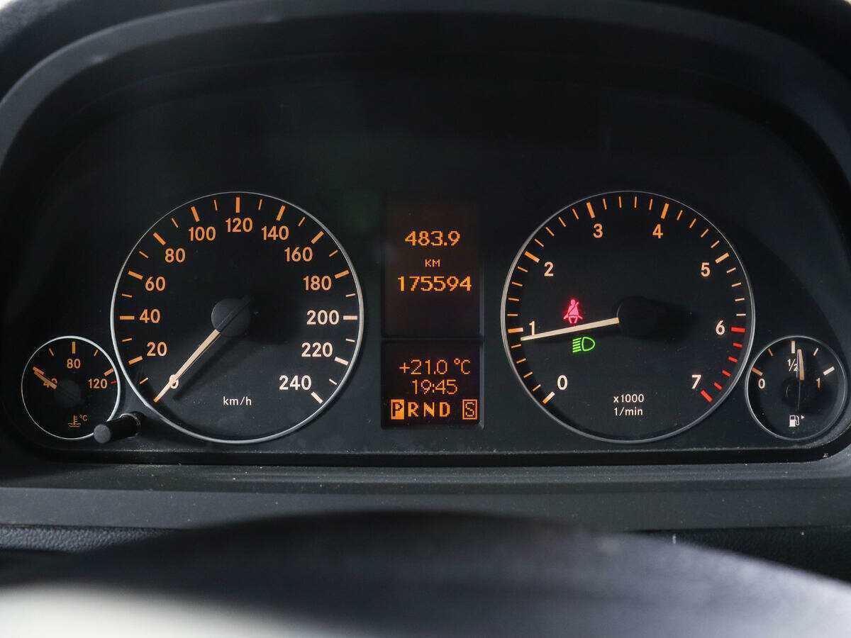 Купить Mercedes-Benz A-Класс, 2012, 175 594 км.. Фото: #9