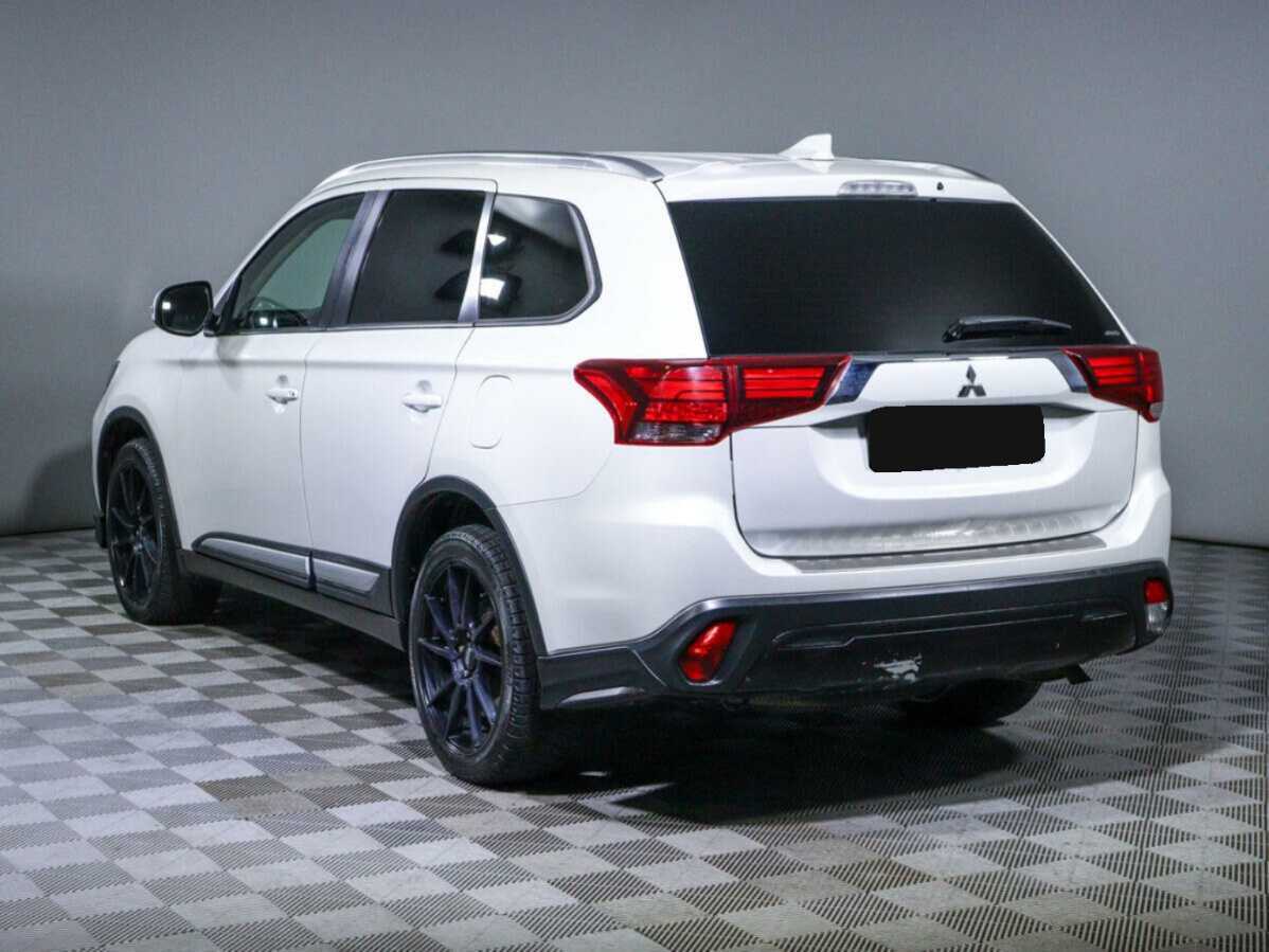 Купить Mitsubishi Outlander, 2019, 49 800 км.. Фото: #6