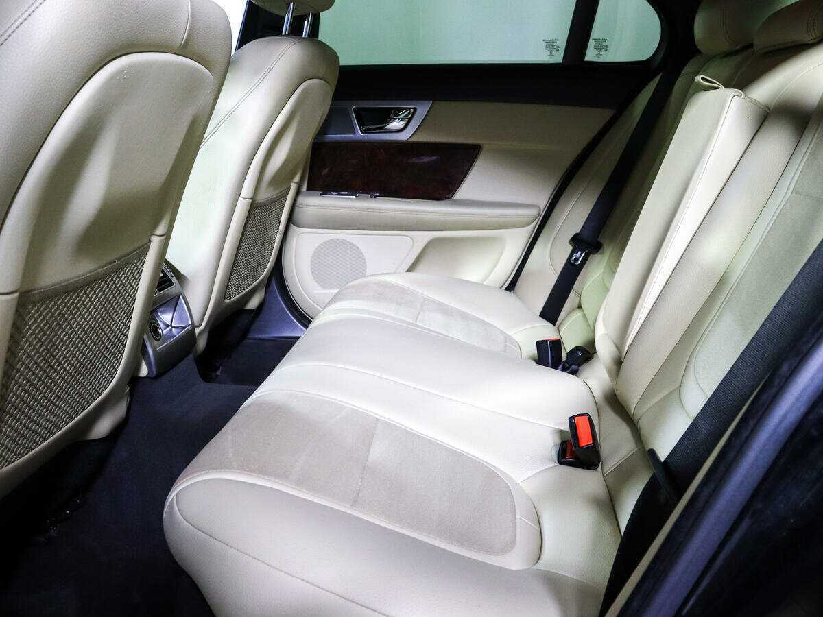 Купить Jaguar XF, 2013, 230 438 км.. Фото: #9