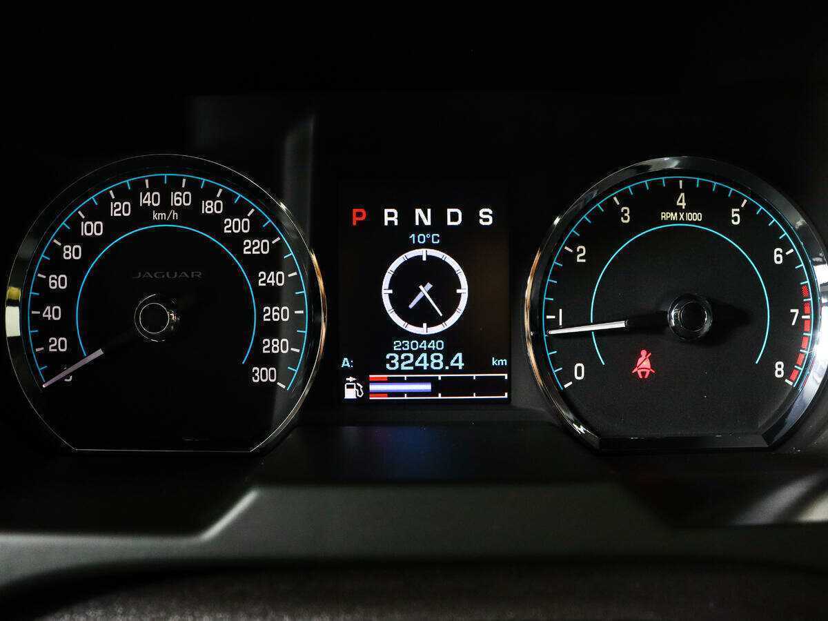 Купить Jaguar XF, 2013, 230 438 км.. Фото: #10