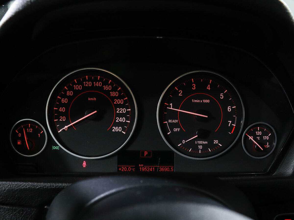 Купить BMW 3 серии, 2015, 195 241 км.. Фото: #10