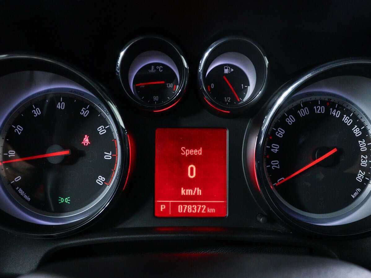 Купить Опель Астра, 2014, 80 000 км.. Фото: #10