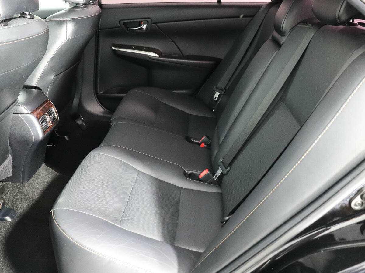 Купить Toyota Camry, 2017, 117 265 км.. Фото: #10