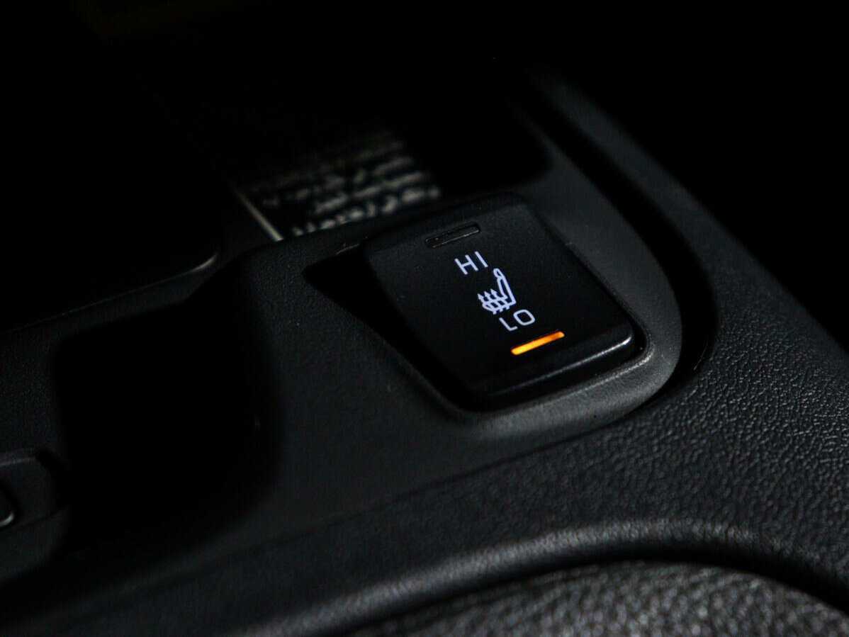 Купить Toyota Corolla, 2019, 67 000 км.. Фото: #15