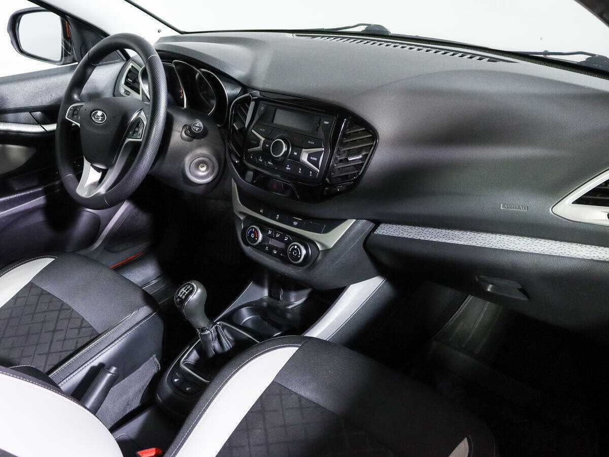 Купить Лада (ВАЗ) Веста, 2018, 75 960 км.. Фото: #6