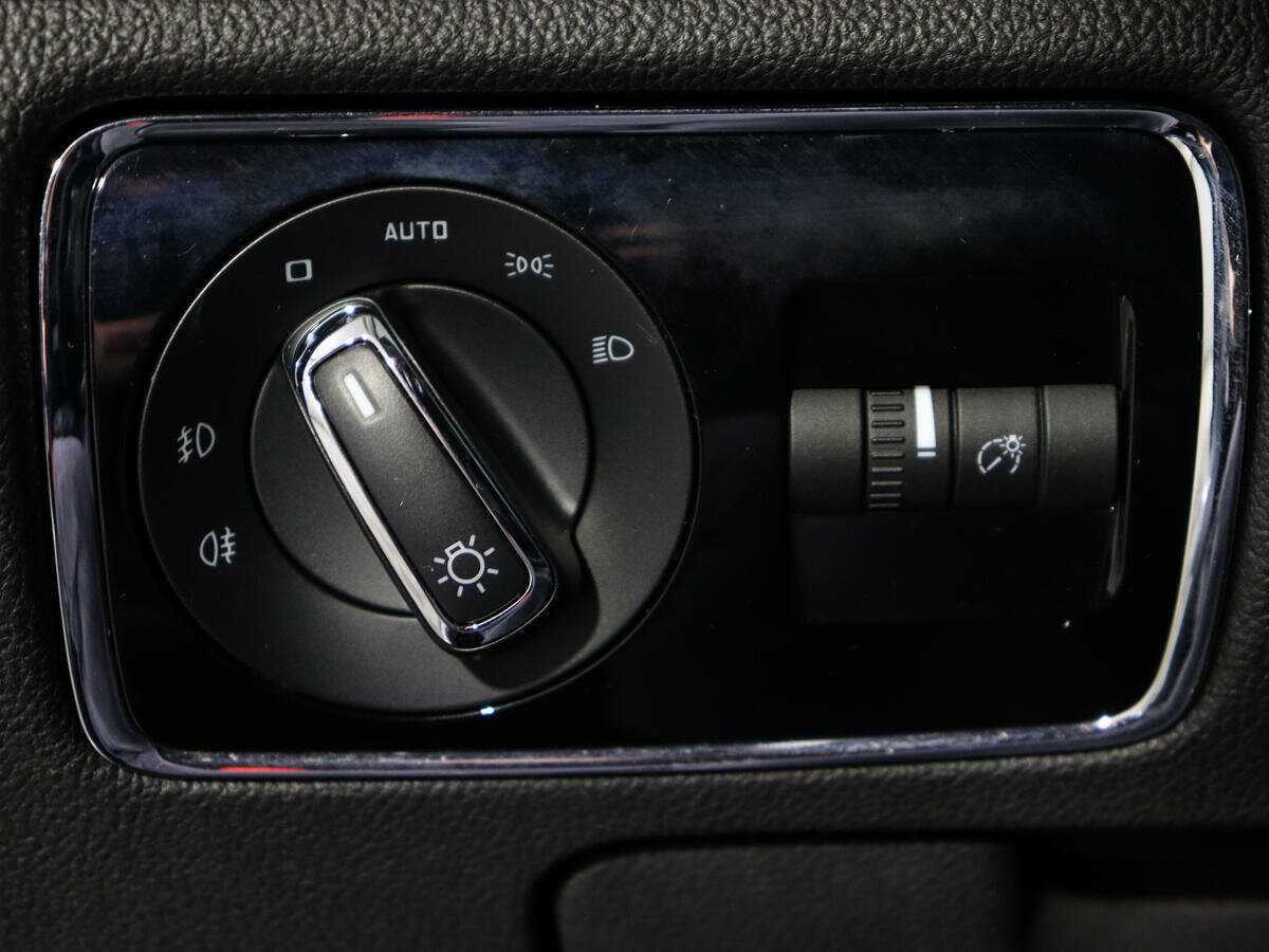 Купить Шкода Суперб, 2014, 217 933 км.. Фото: #17