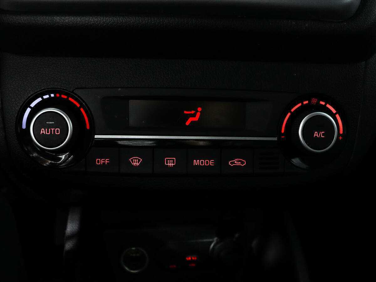 Купить Киа Рио, 2016, 150 093 км.. Фото: #14