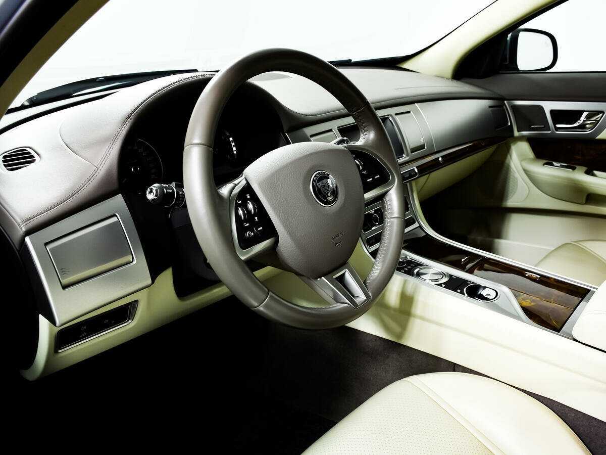 Купить Jaguar XF, 2013, 33 060 км.. Фото: #12